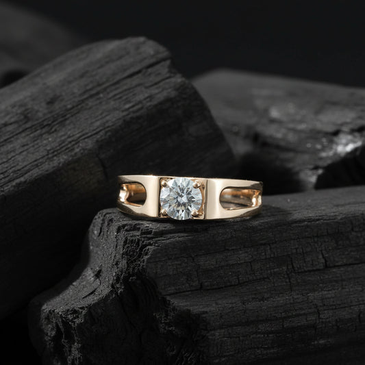 Taren Solitaire Mens Diamond Ring