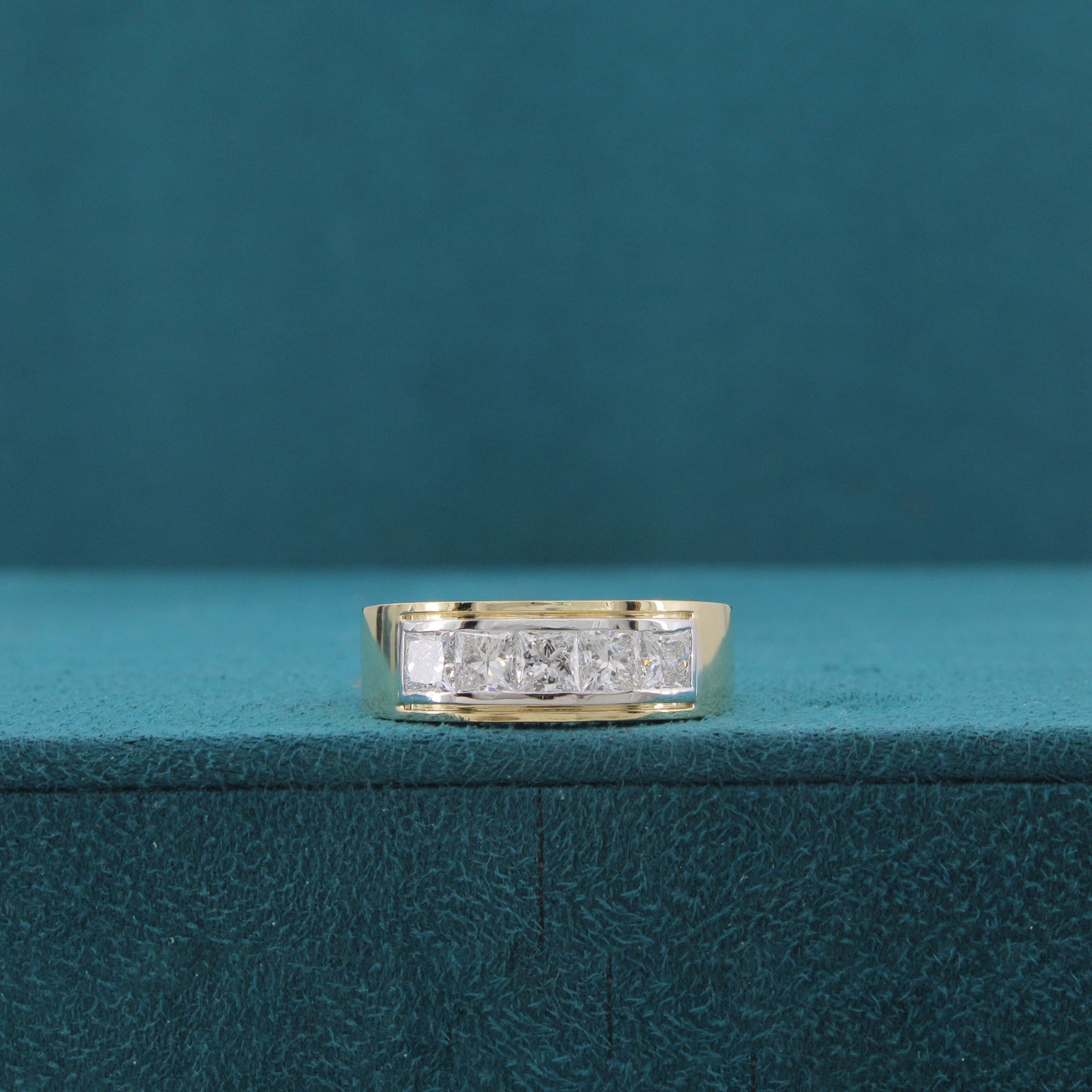 Veylor Arc Diamond Mens Ring