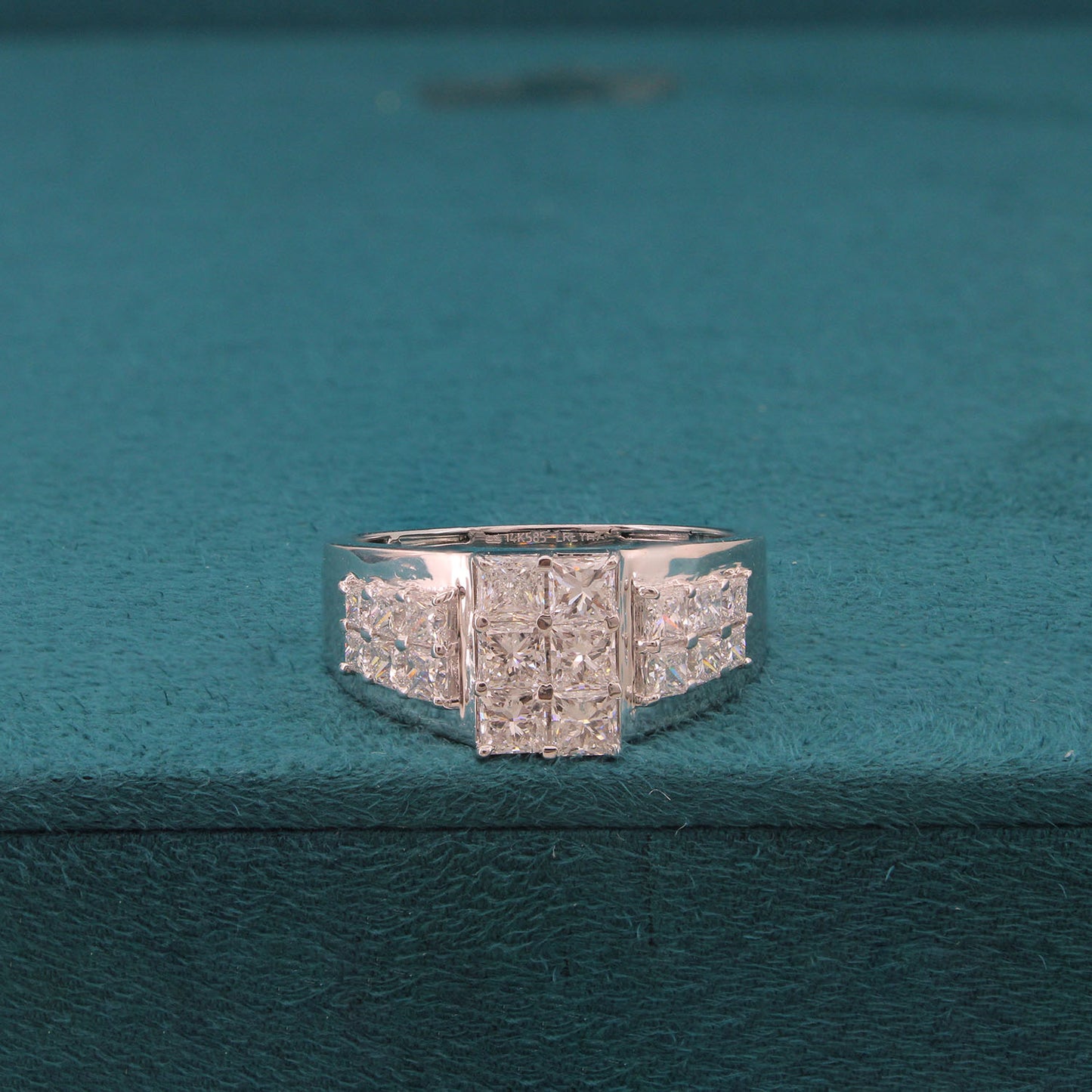 Zaryon Volt Diamond Mens Ring