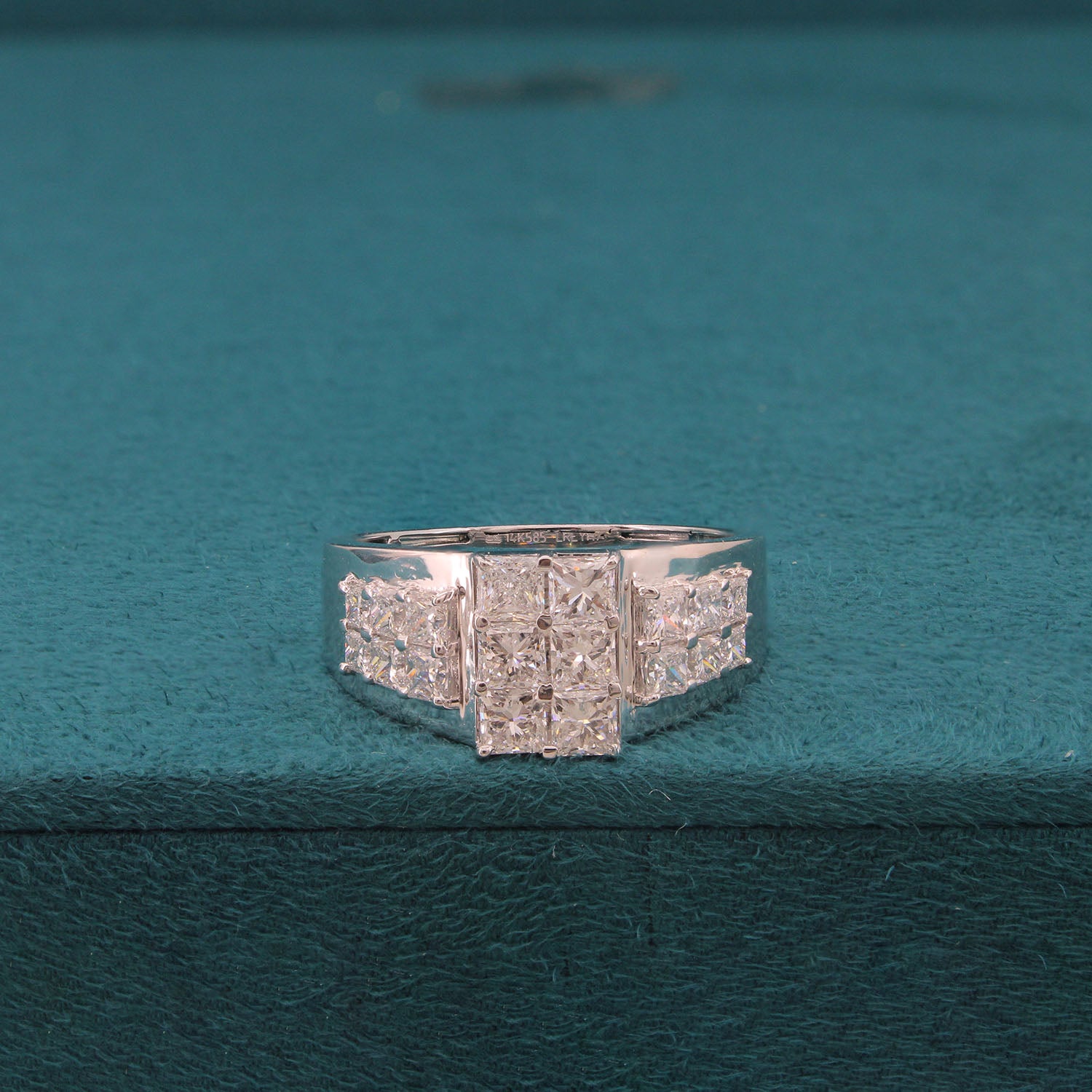 Zaryon Volt Diamond Mens Ring